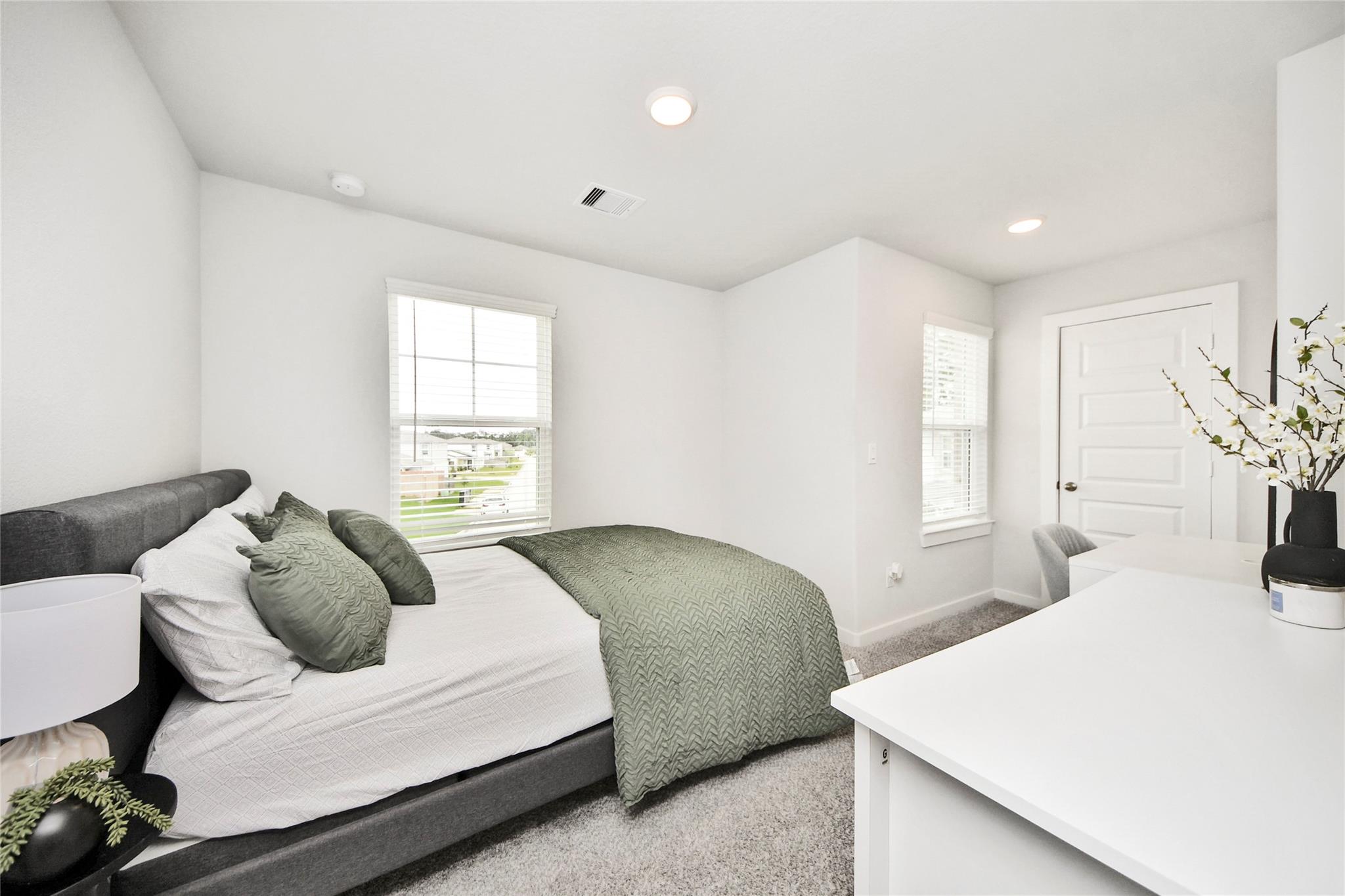 8646 Blueberry Ash Street