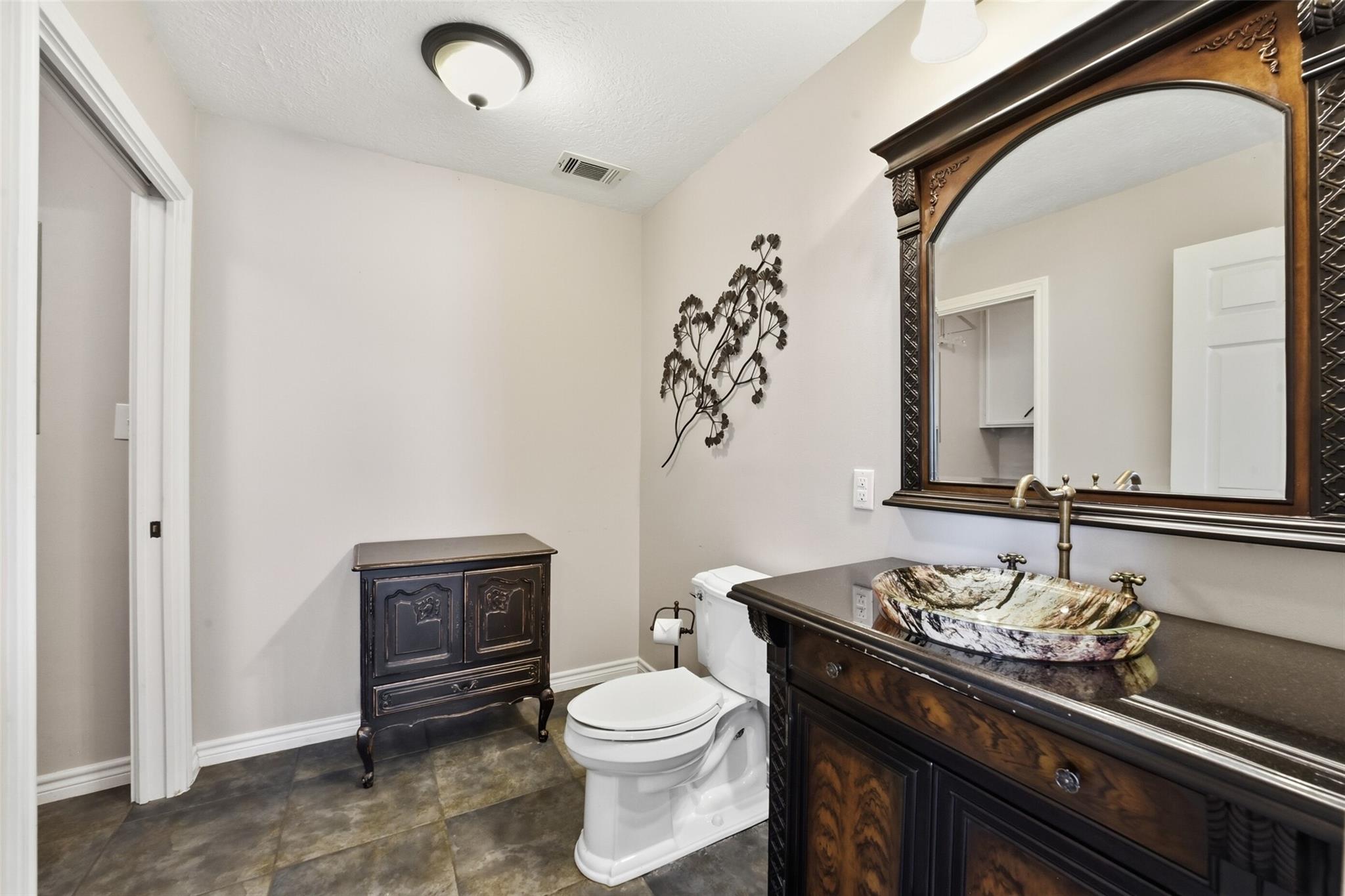 8130 Fernbrook Lane