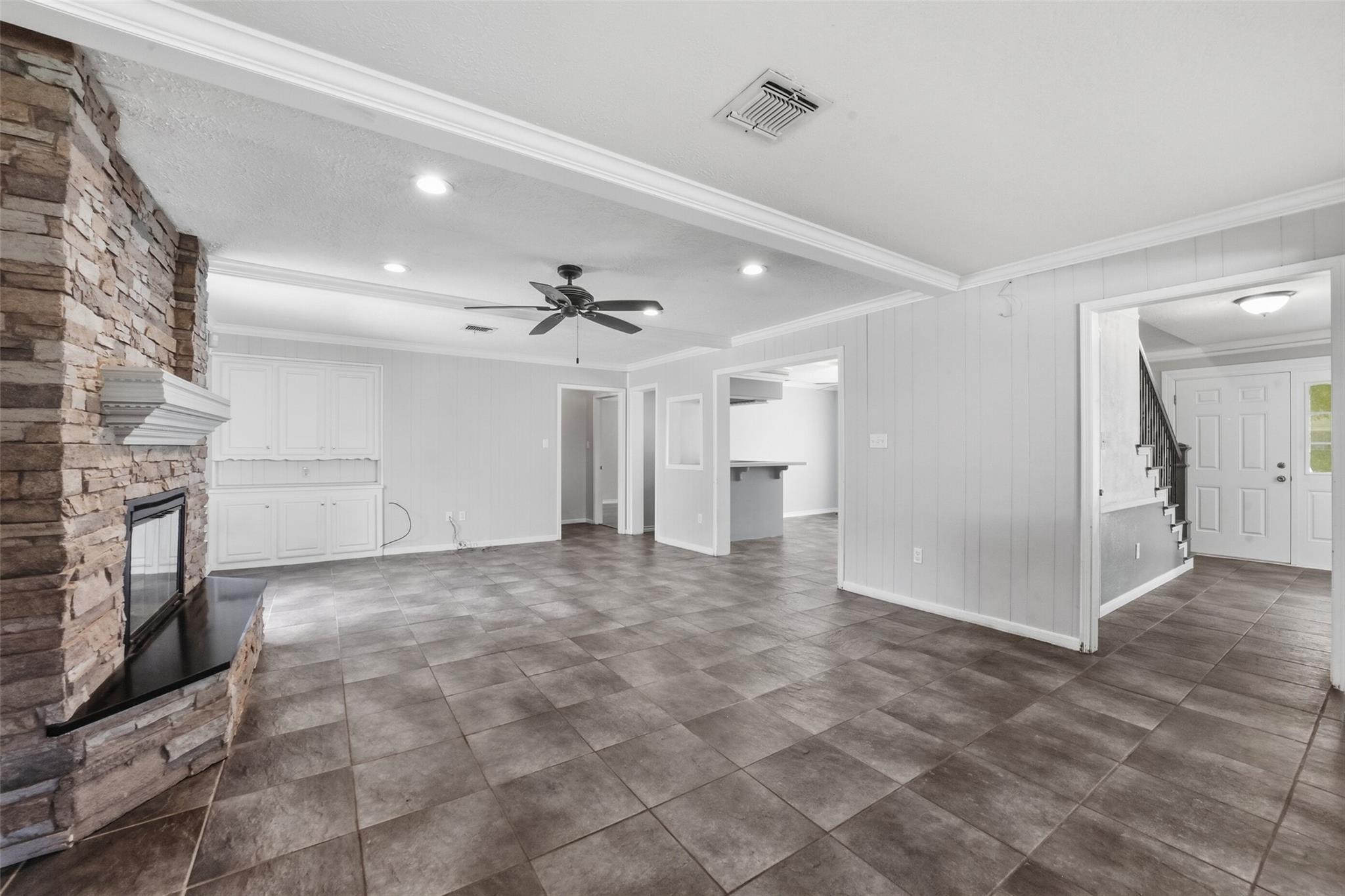 8130 Fernbrook Lane