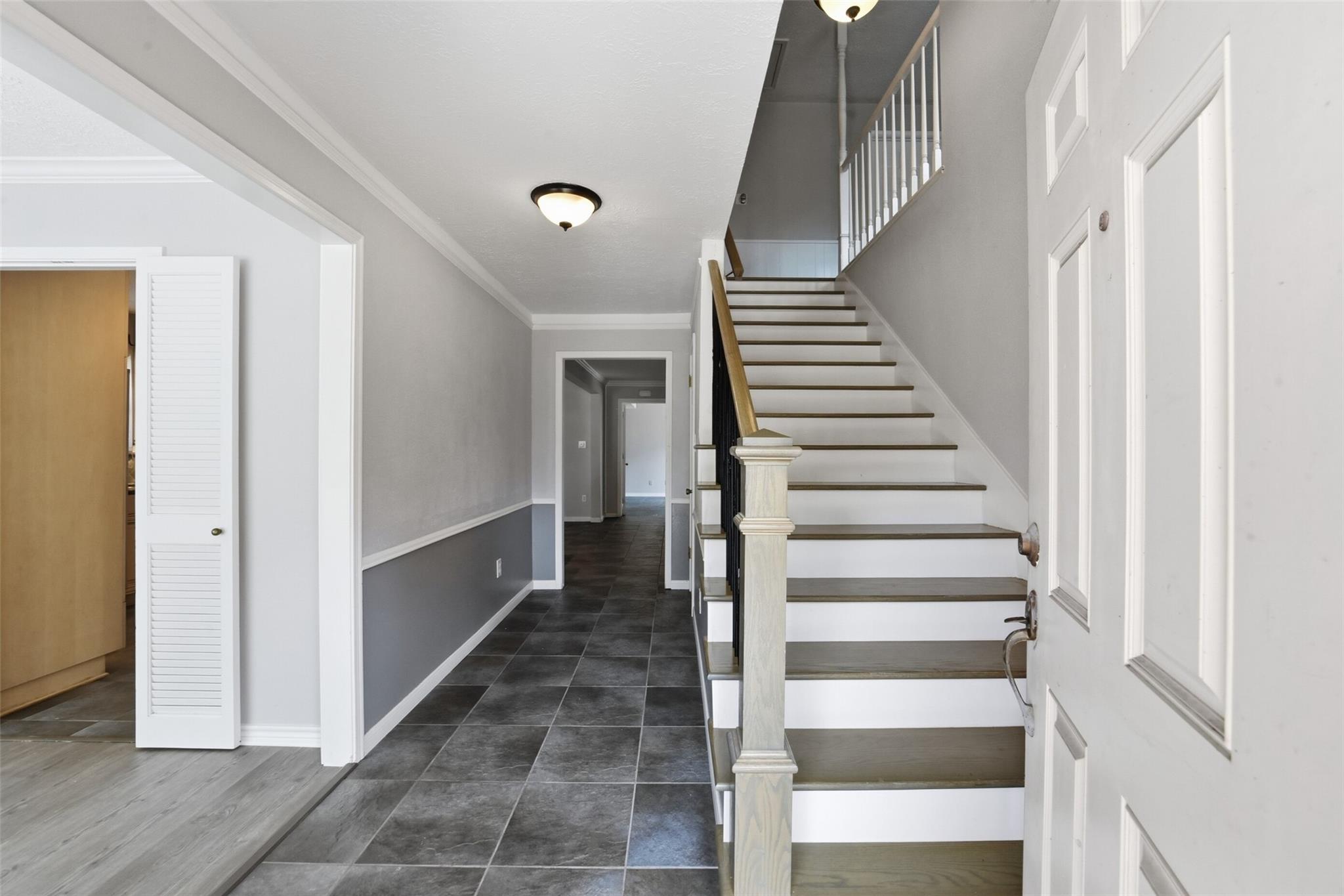 8130 Fernbrook Lane