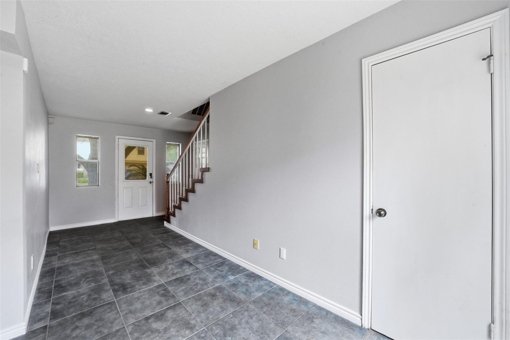 8130 Fernbrook Lane