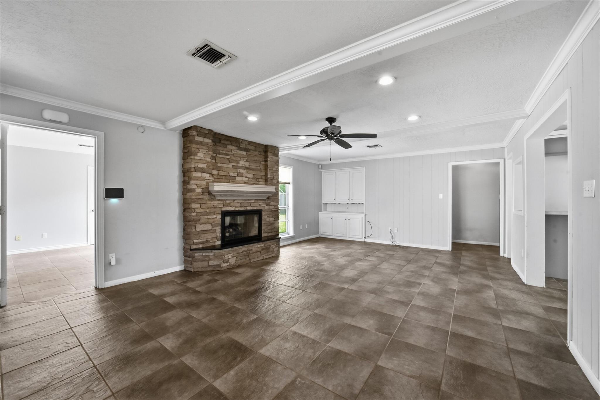 8130 Fernbrook Lane