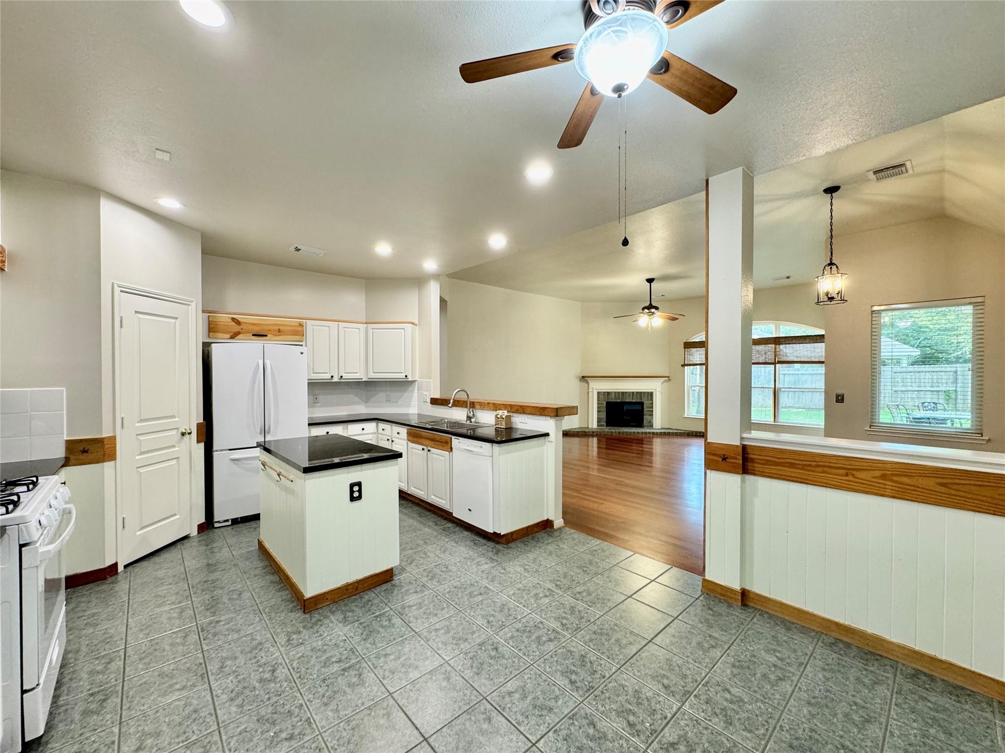 42 Tranquil Glade Place