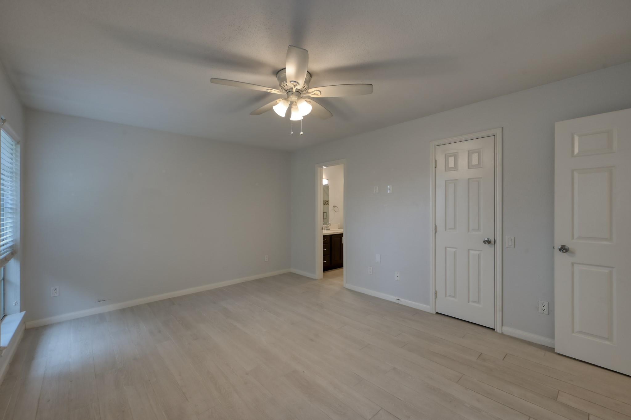 1860 White Oak Drive # 207