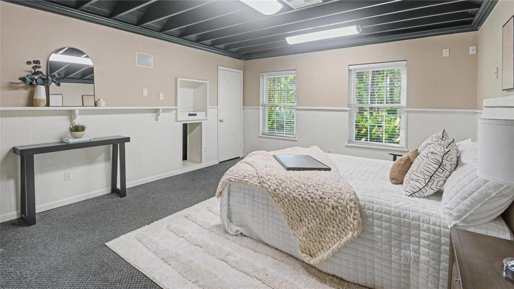 1431 Walnut Lane