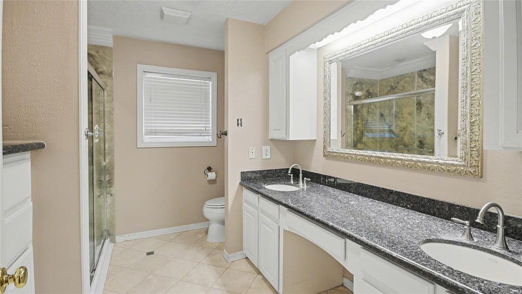 1431 Walnut Lane
