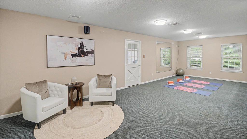 1431 Walnut Lane