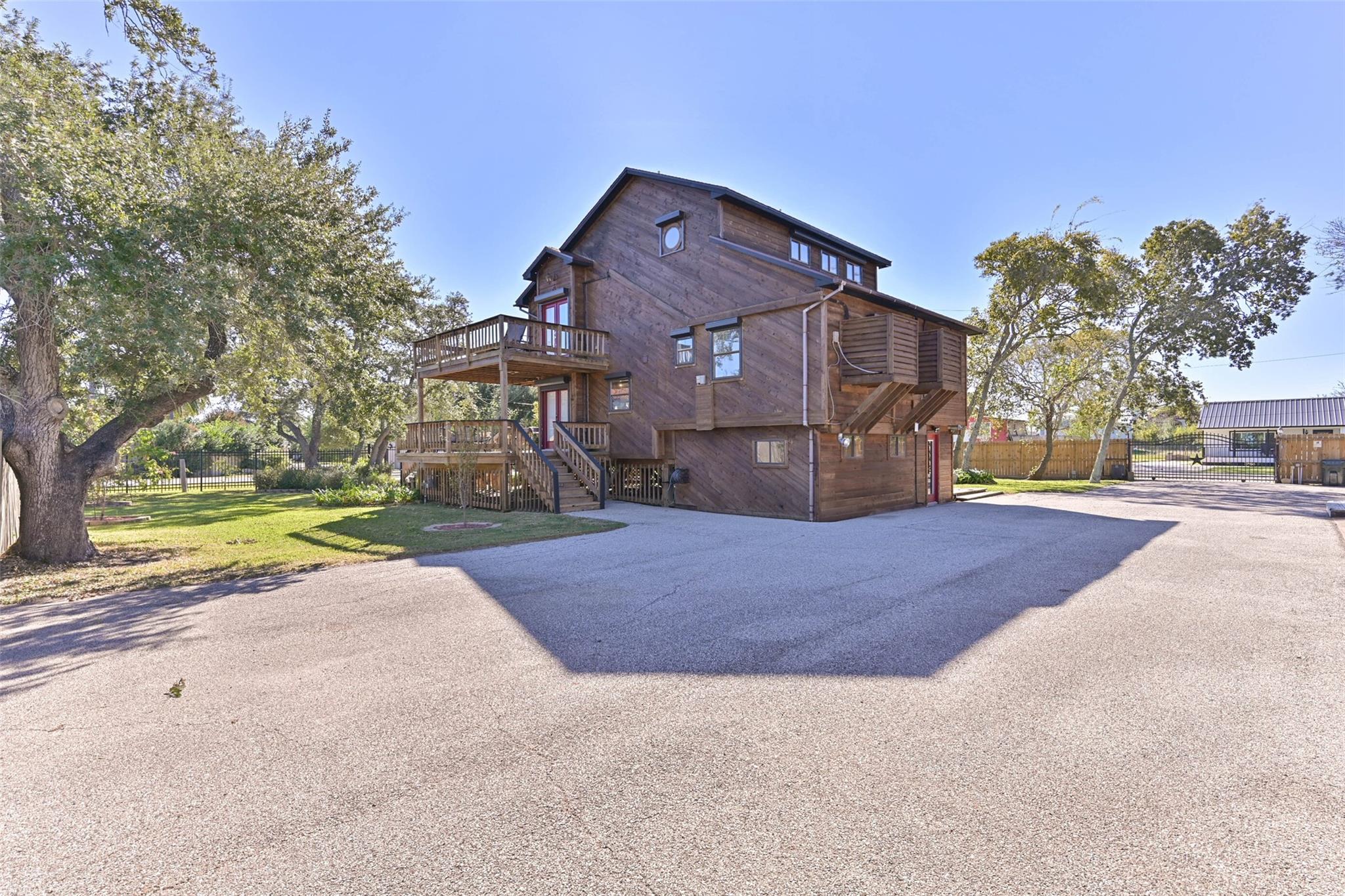 114 24th Street