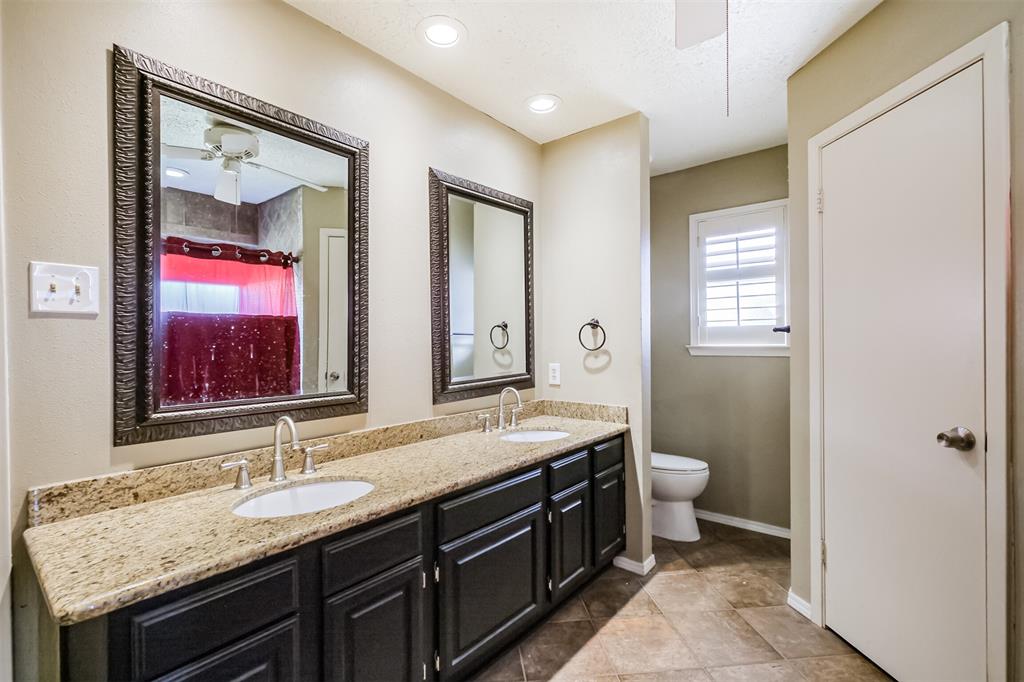 13115 Huntleigh Way