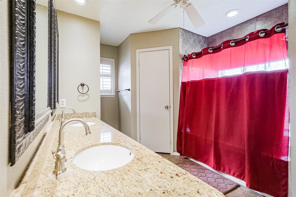 13115 Huntleigh Way