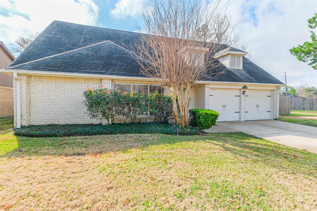 13115 Huntleigh Way