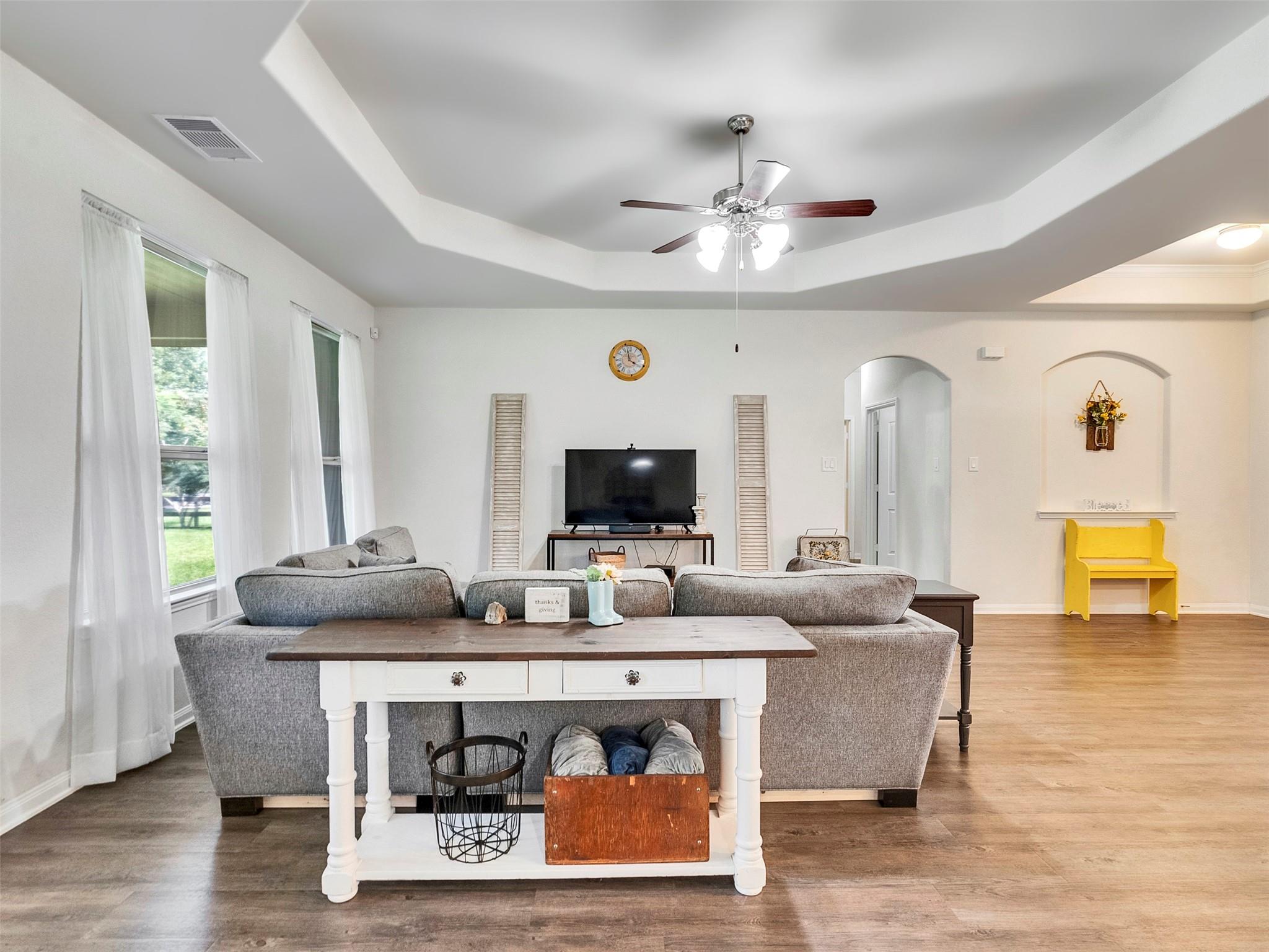 6264 Rolling Hills Road