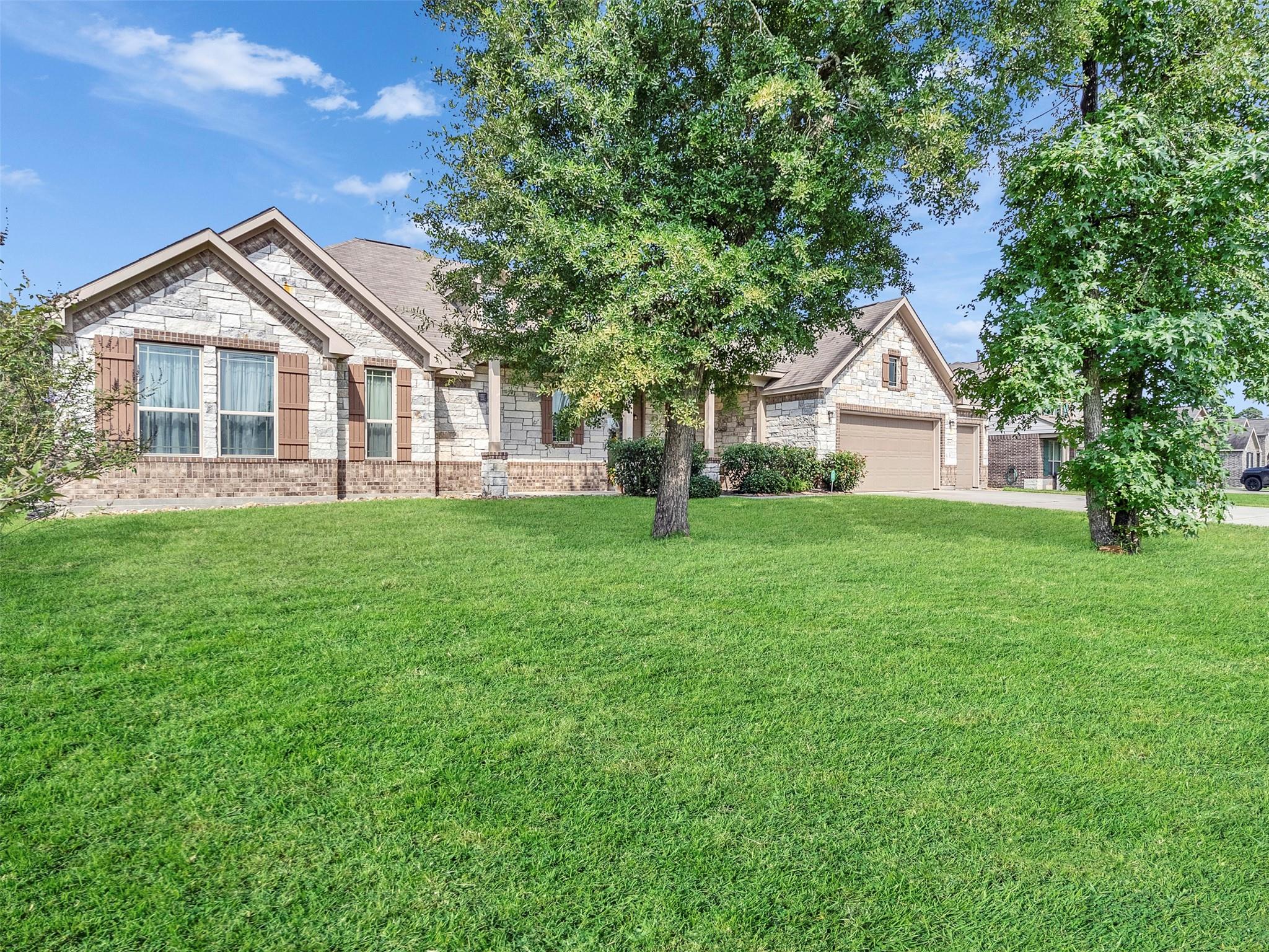 6264 Rolling Hills Road