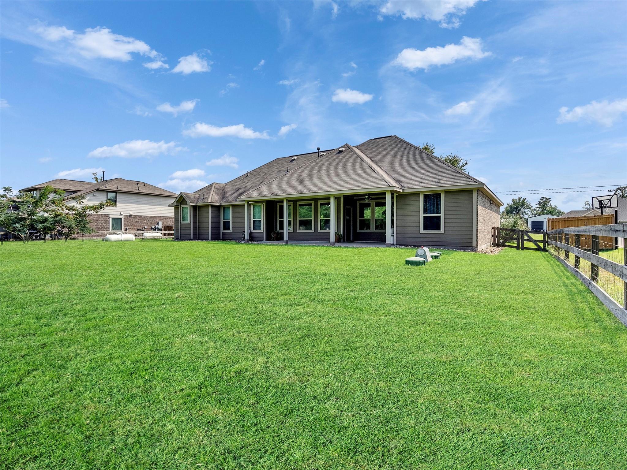 6264 Rolling Hills Road