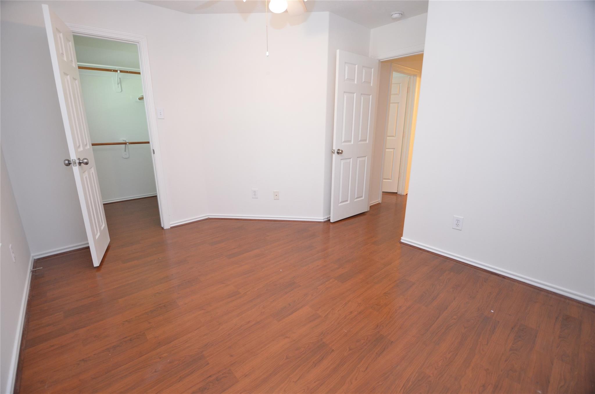 226 W Stedhill Loop
