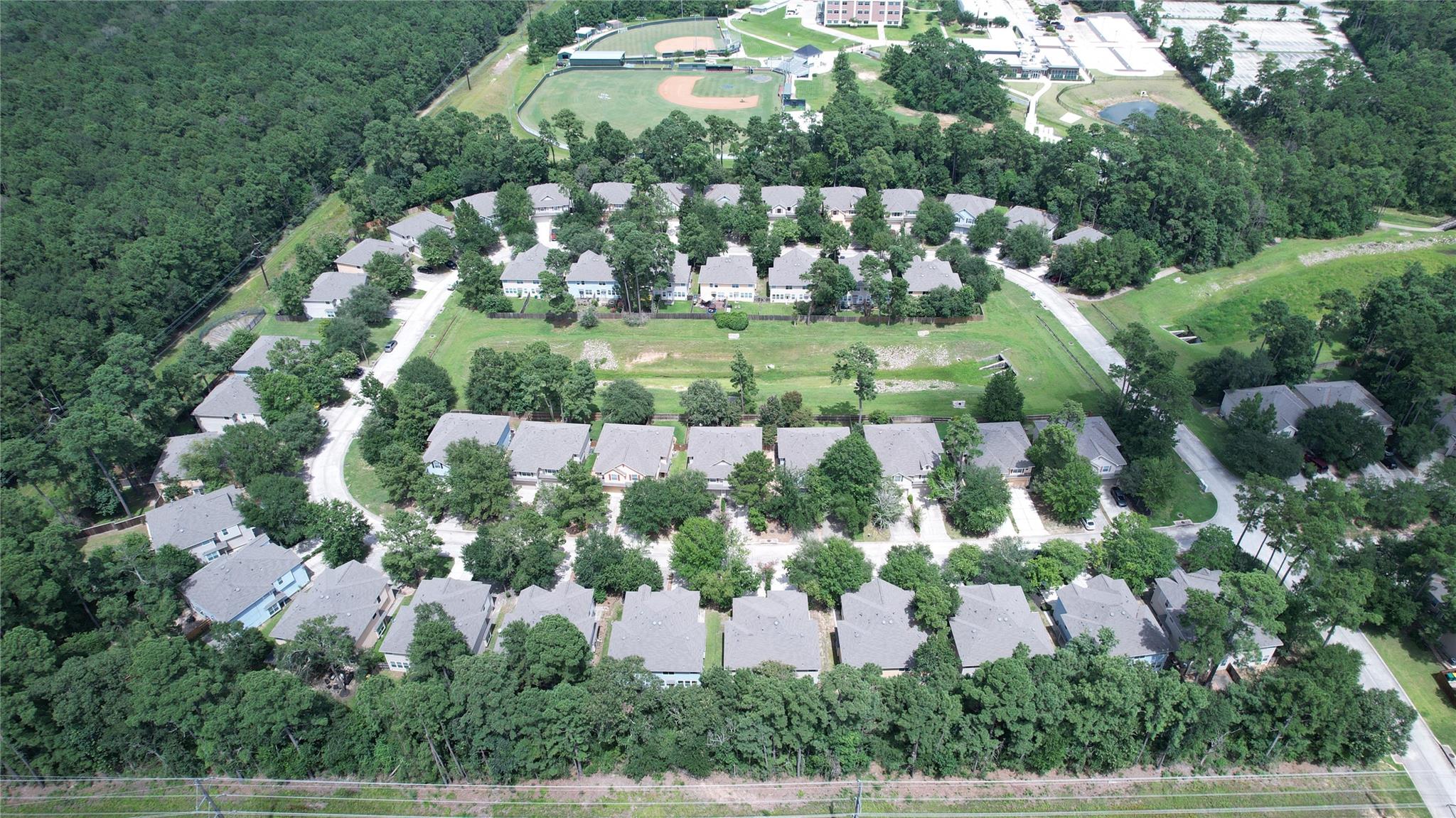 226 W Stedhill Loop