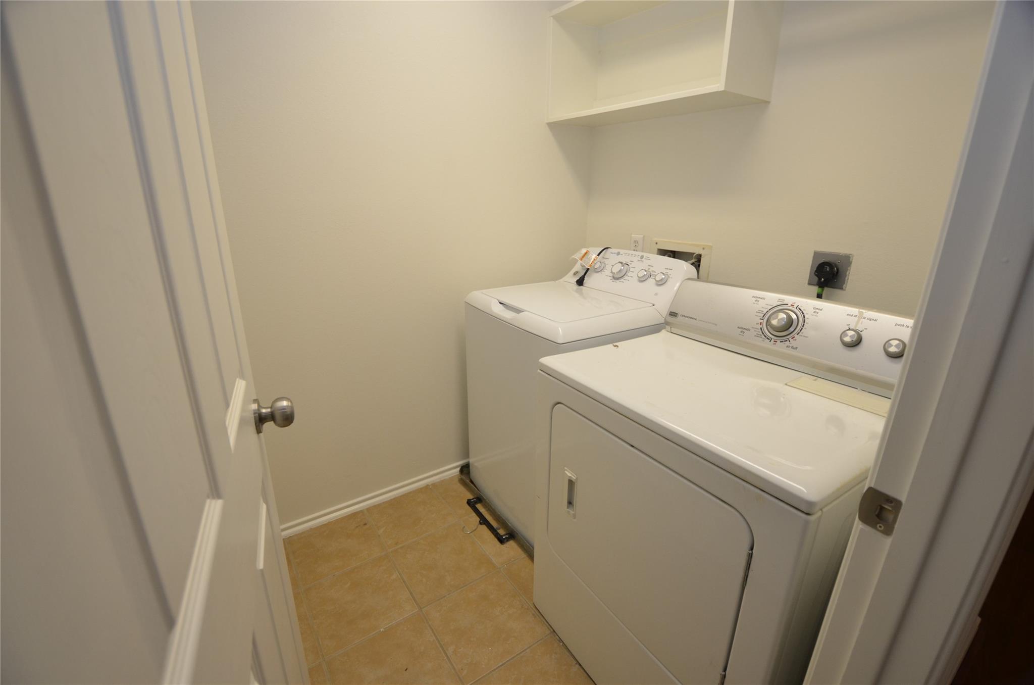 226 W Stedhill Loop
