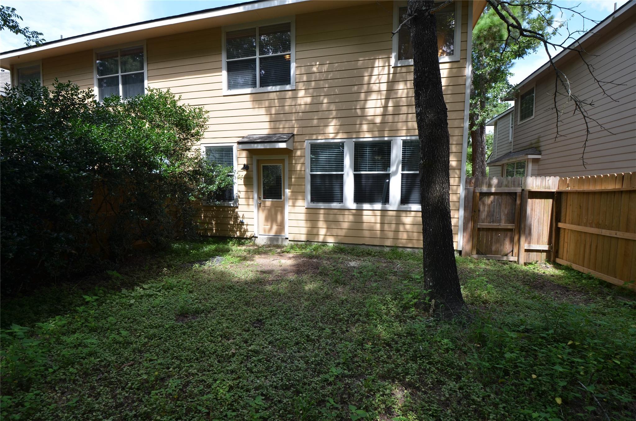 226 W Stedhill Loop