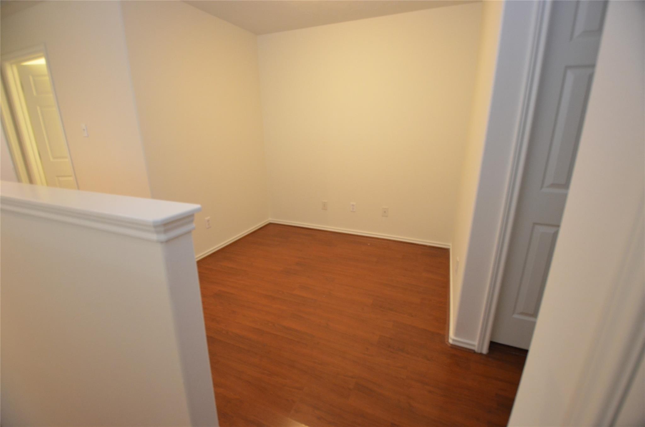 226 W Stedhill Loop