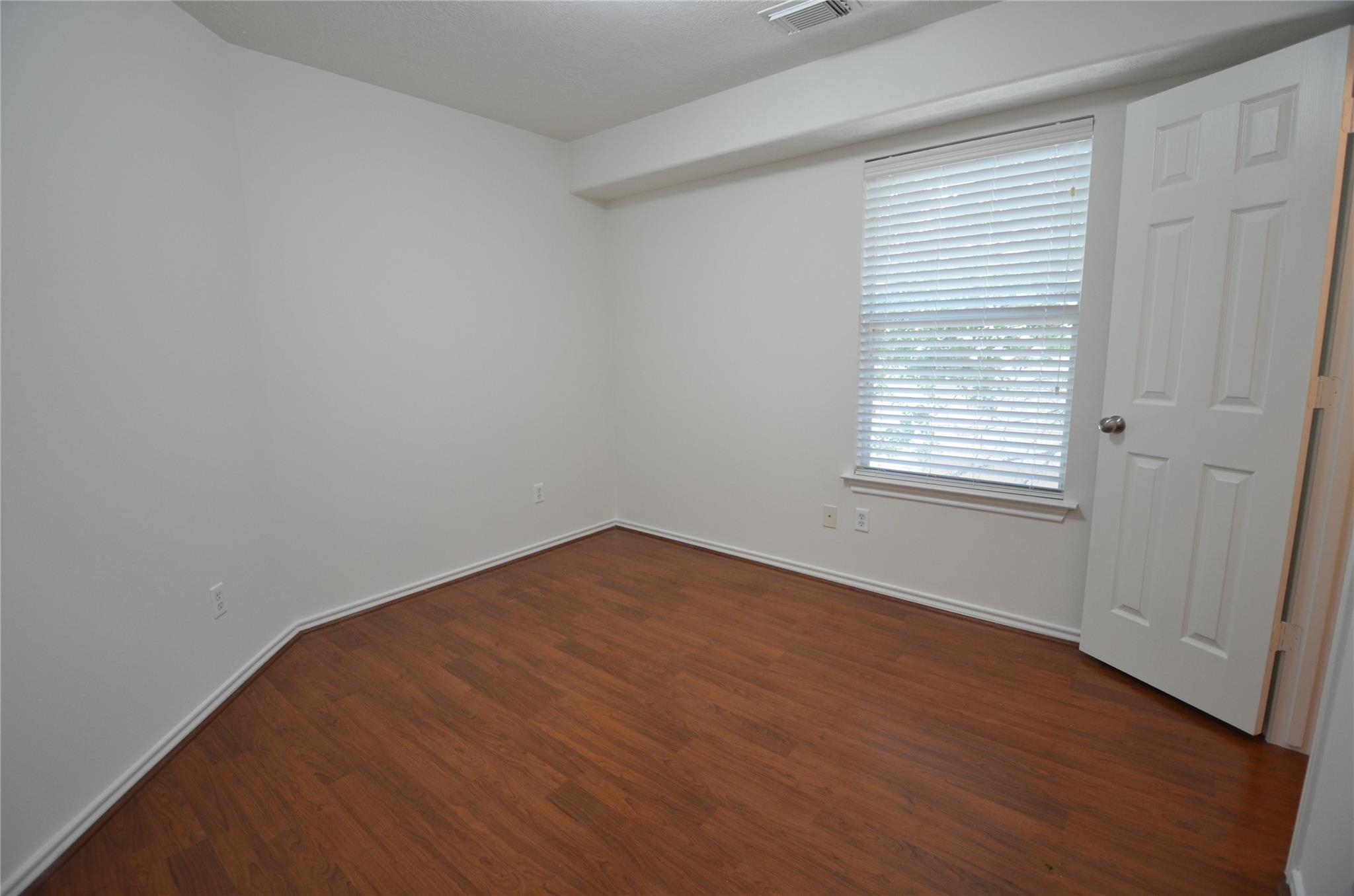 226 W Stedhill Loop