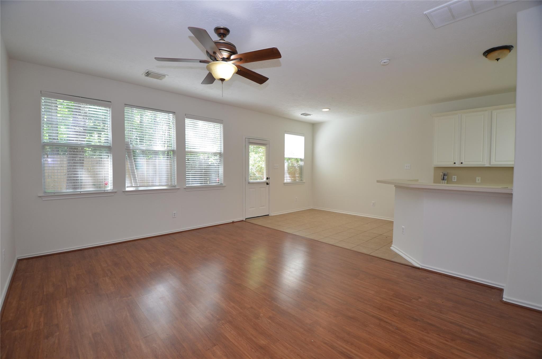 226 W Stedhill Loop