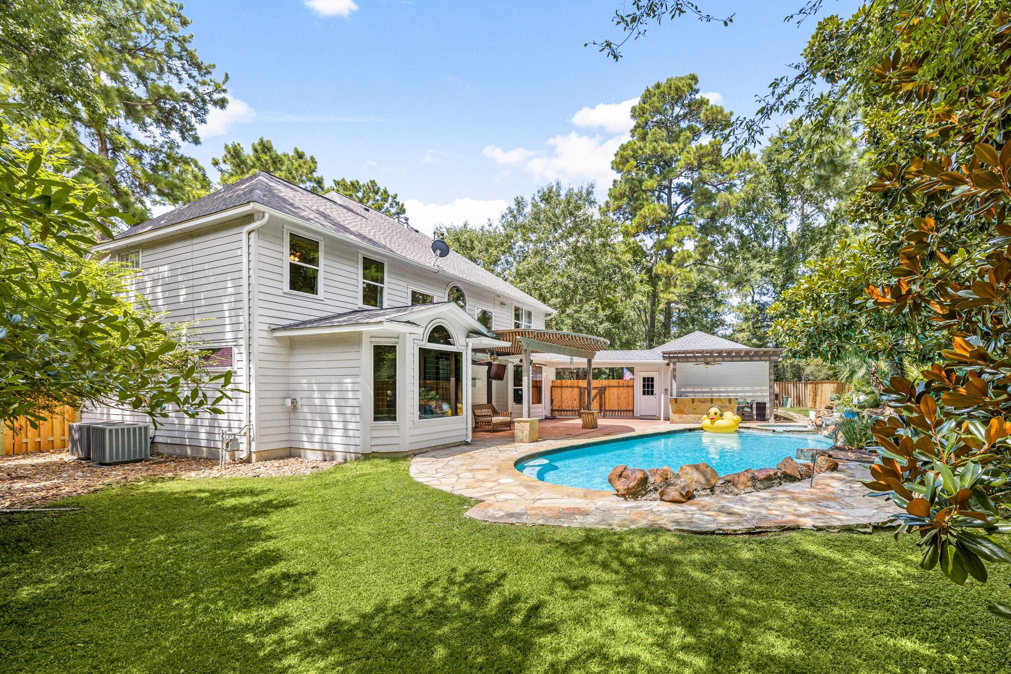 94 Meadowridge Place