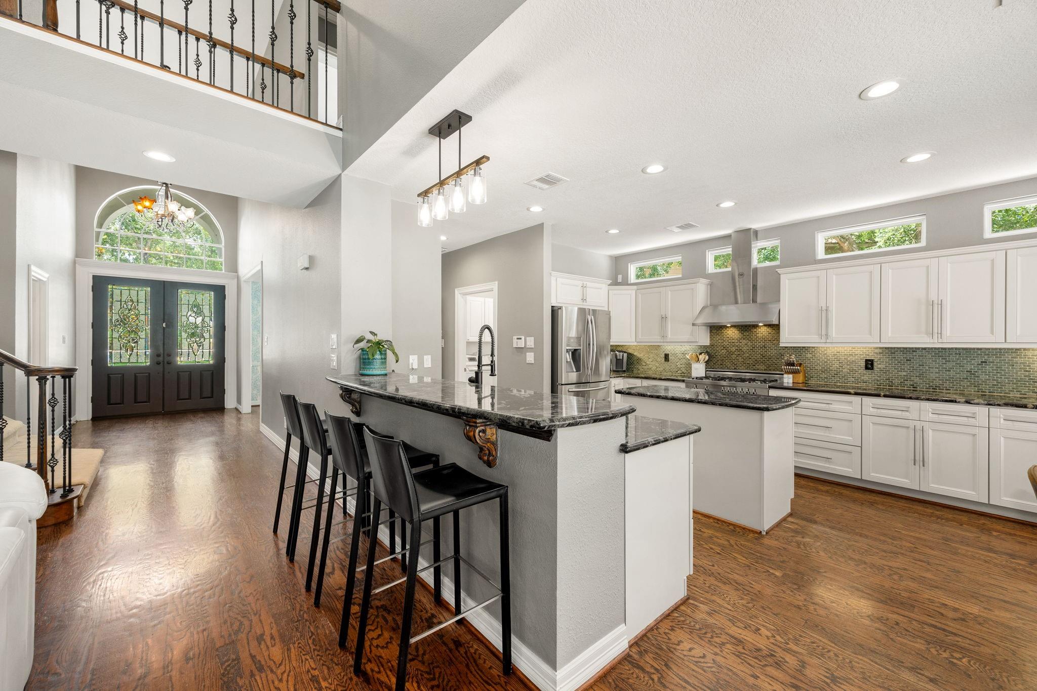 94 Meadowridge Place