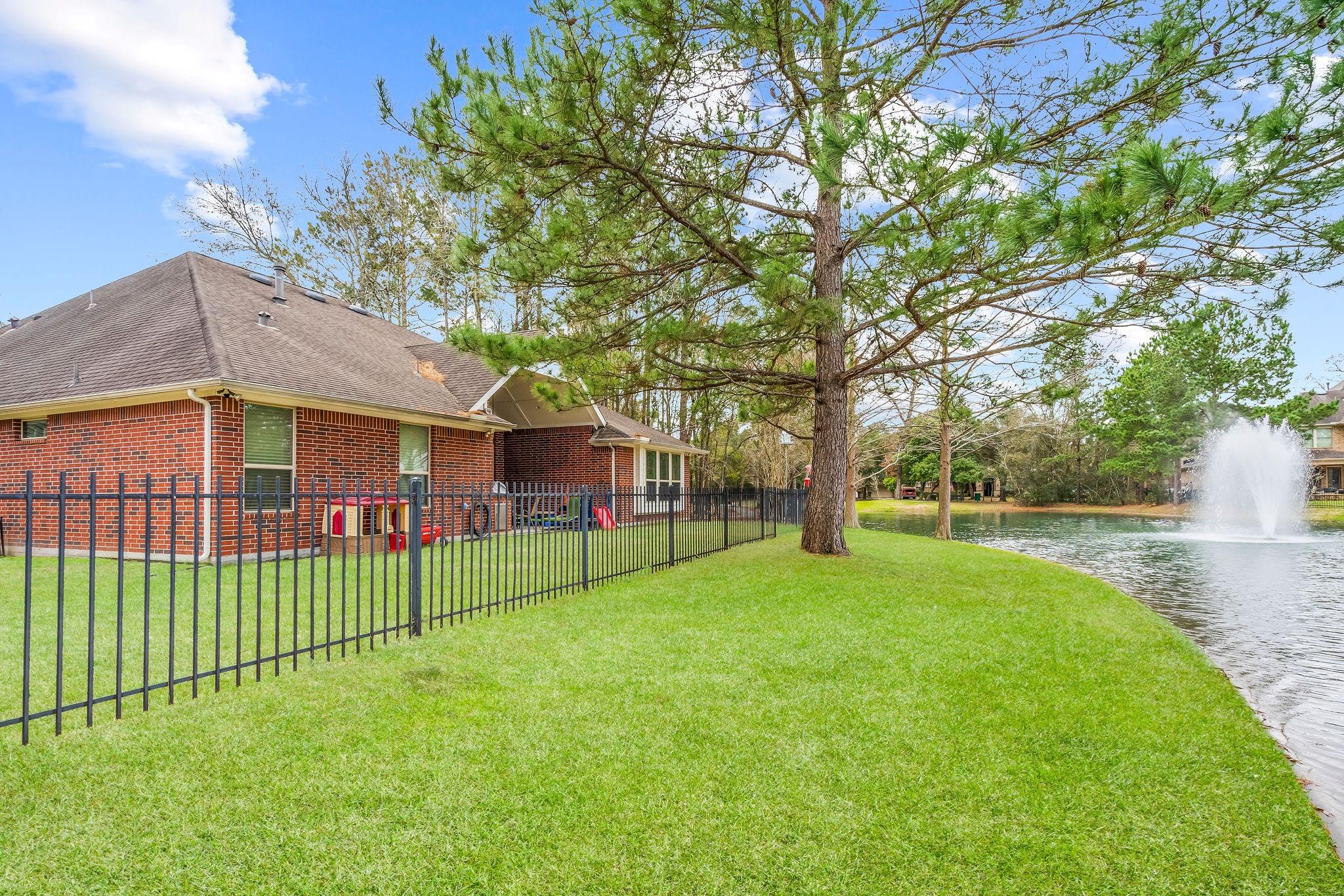 31114 Lakeview Bend Lane