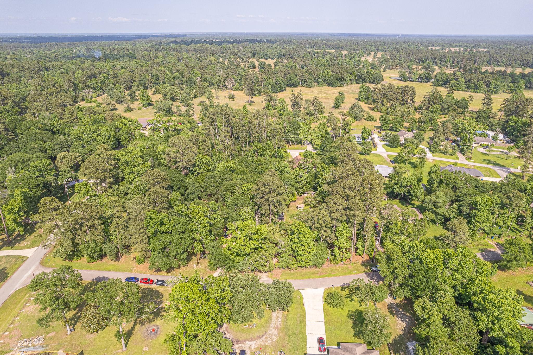 9847 N Lake View