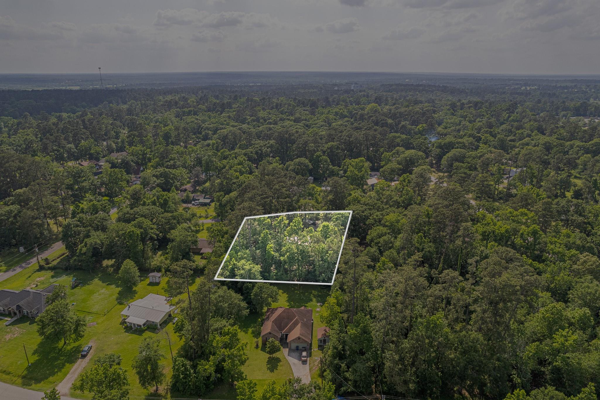 9847 N Lake View