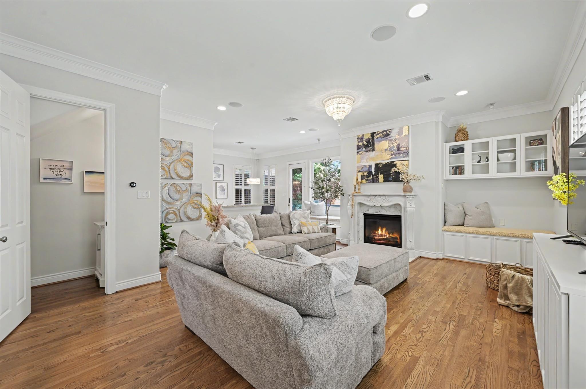 5718 Winsome Lane Lane