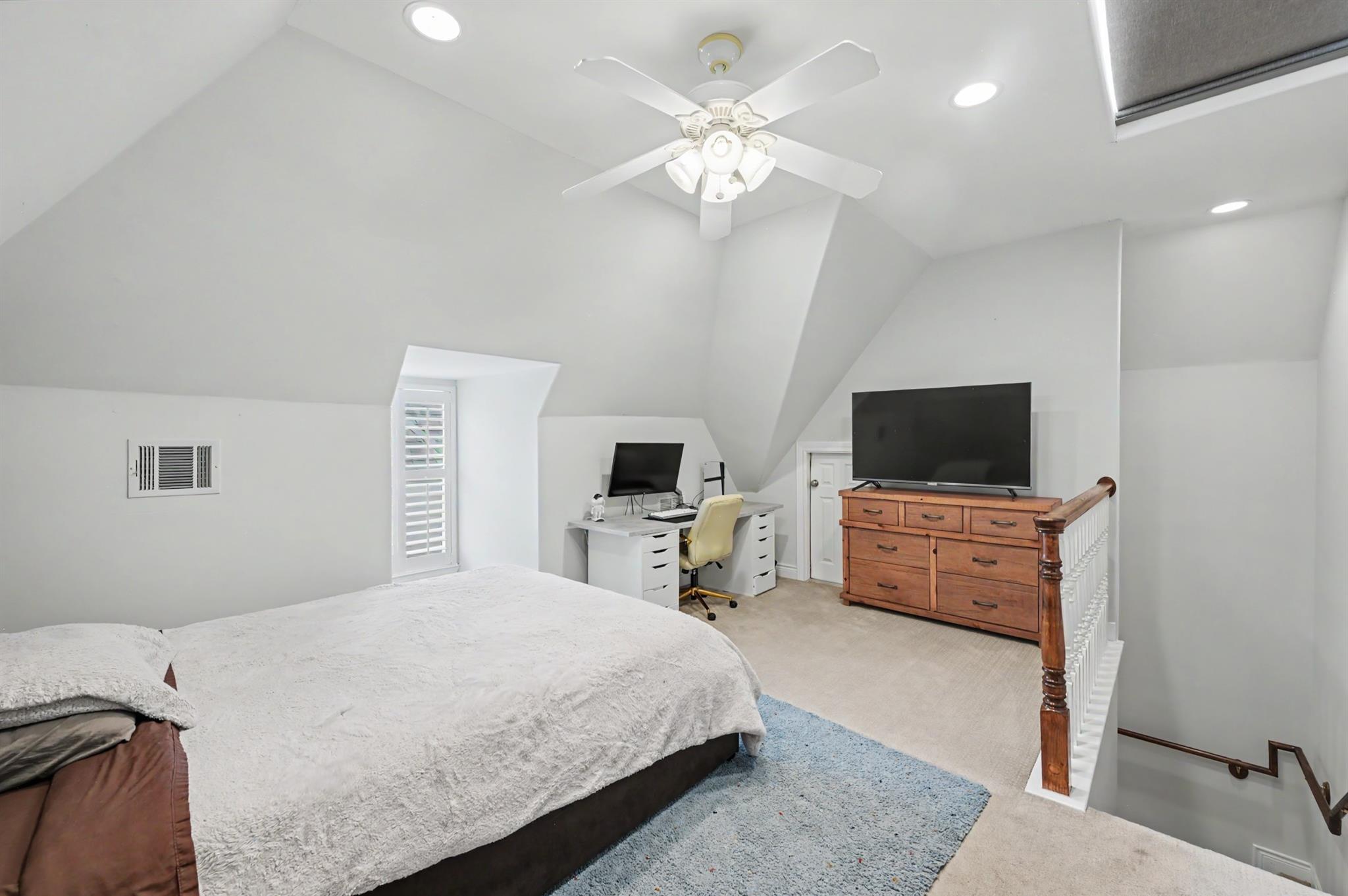 5718 Winsome Lane Lane