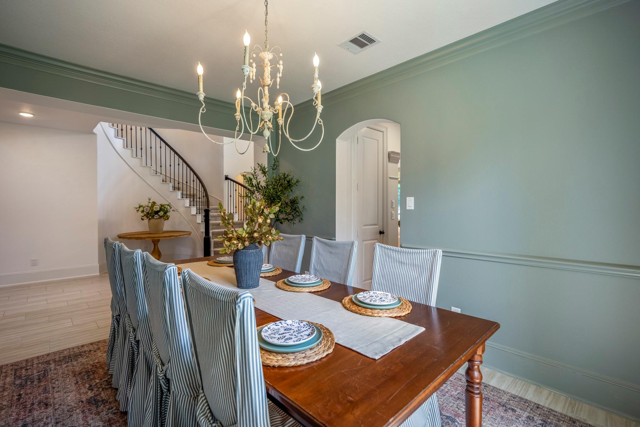 171 Gray Pine Grove Way