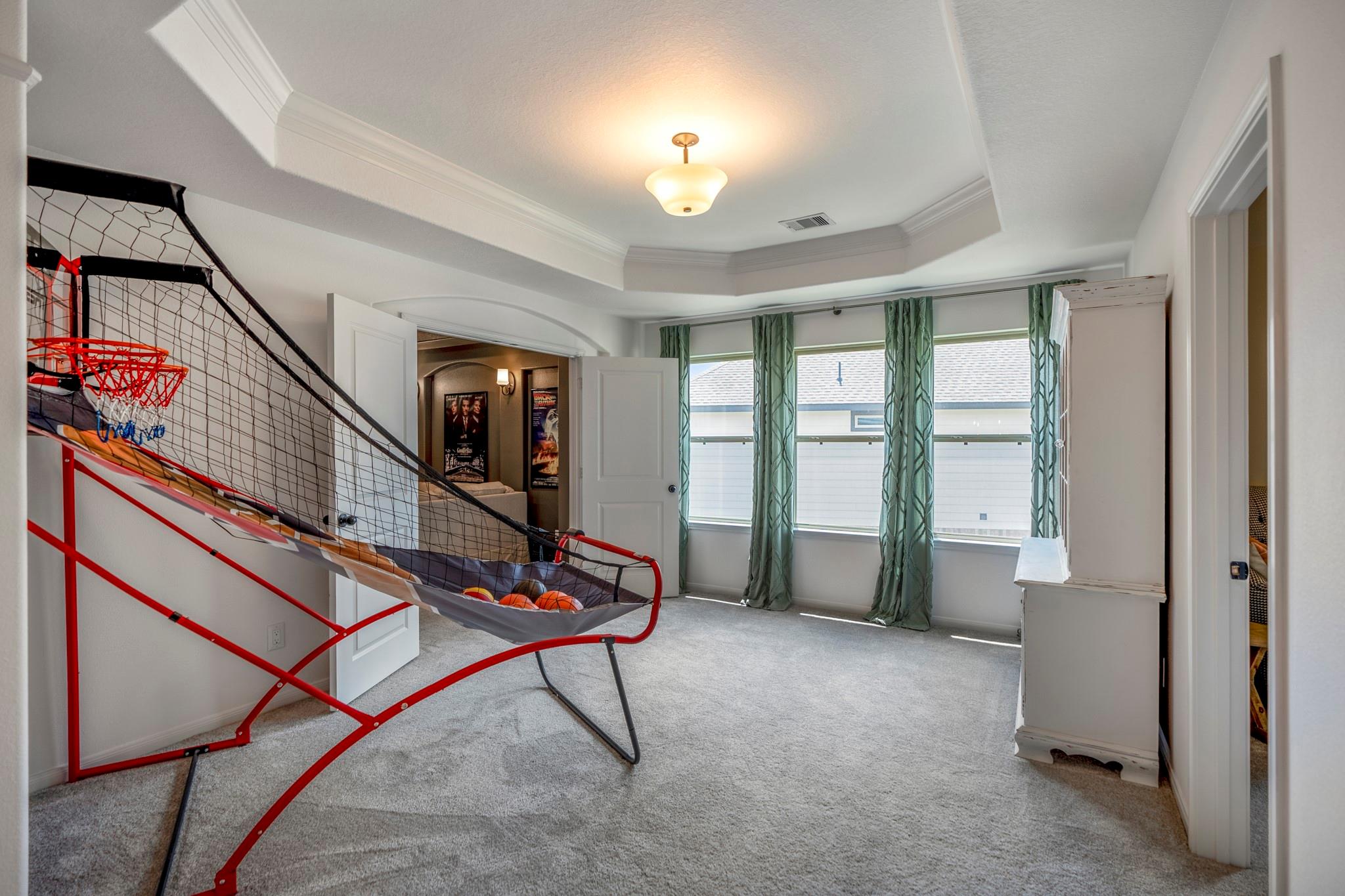 171 Gray Pine Grove Way