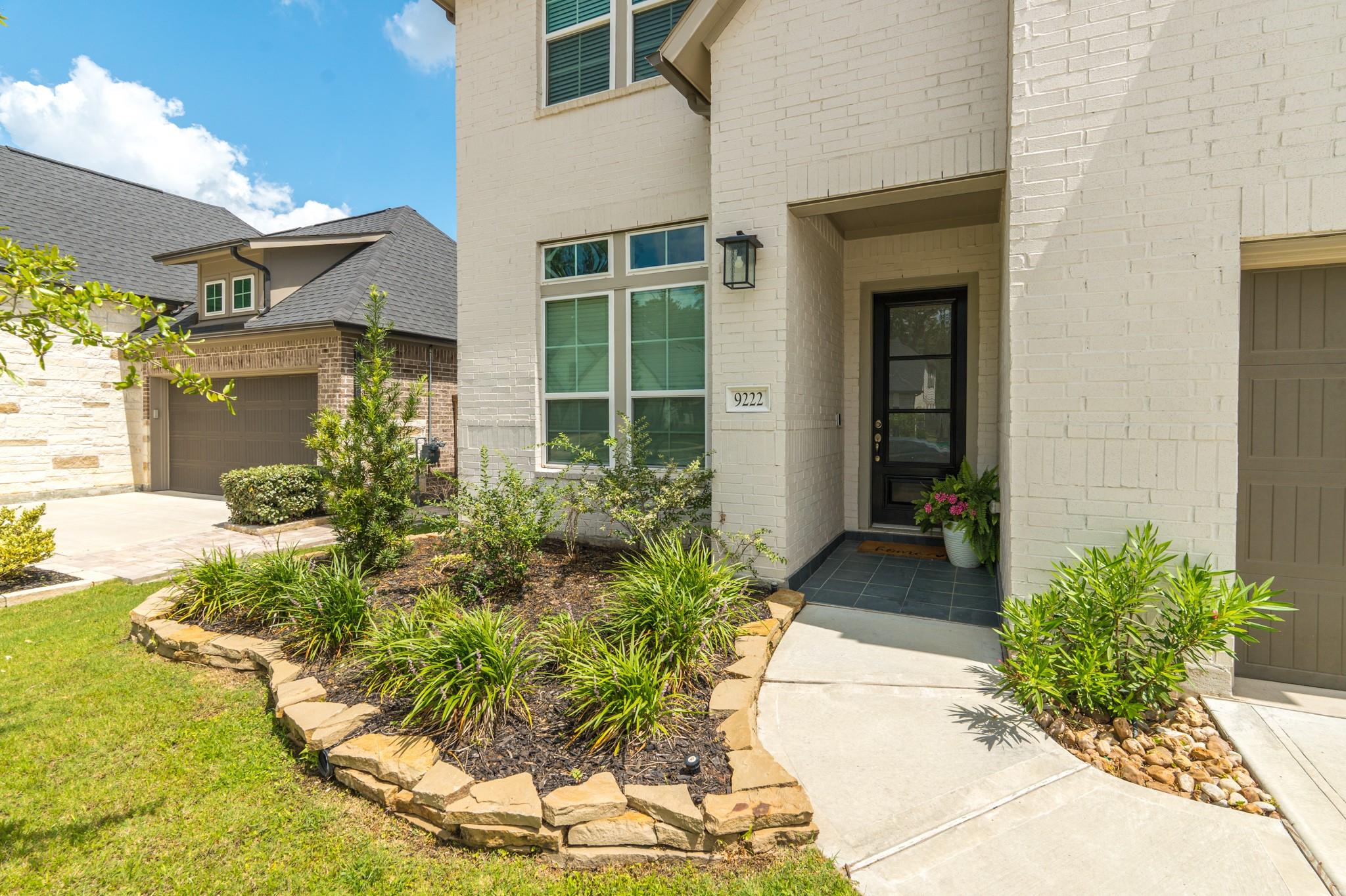 9222 Fury Landing Lane