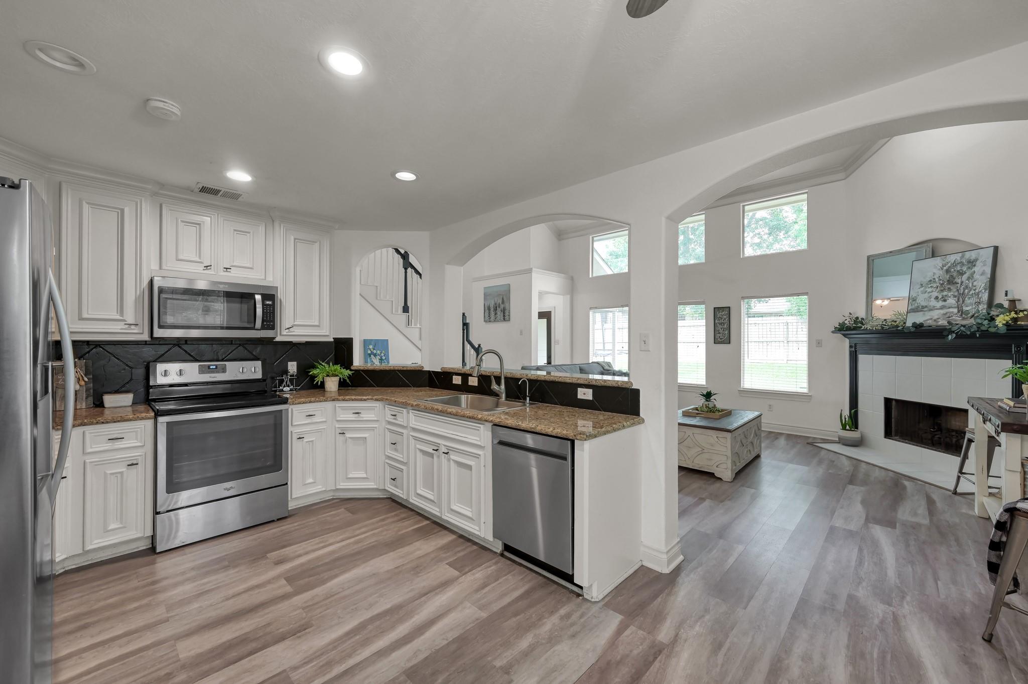 3215 Canterbury Lane