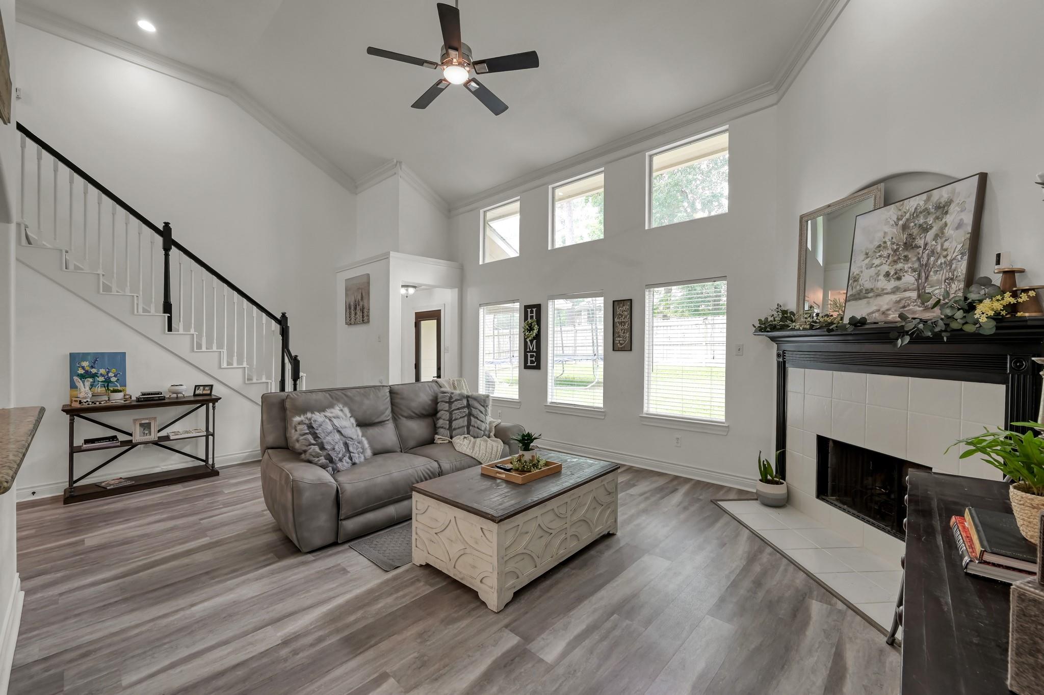 3215 Canterbury Lane
