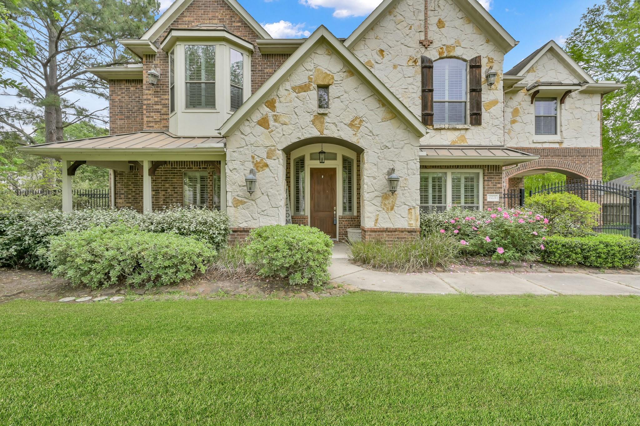 13221 Autumn Ash Drive