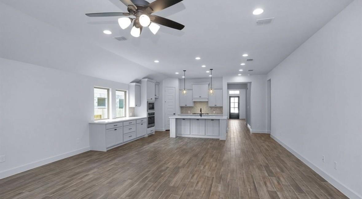 535 Oakview Bend Drive