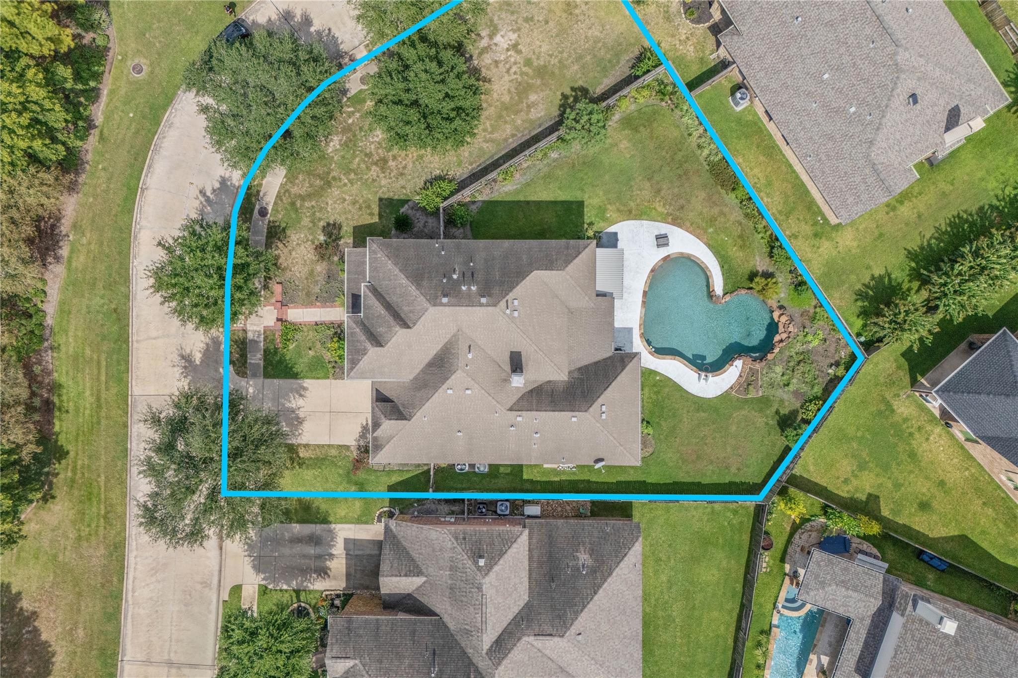 18515 N Settlers Shore Drive