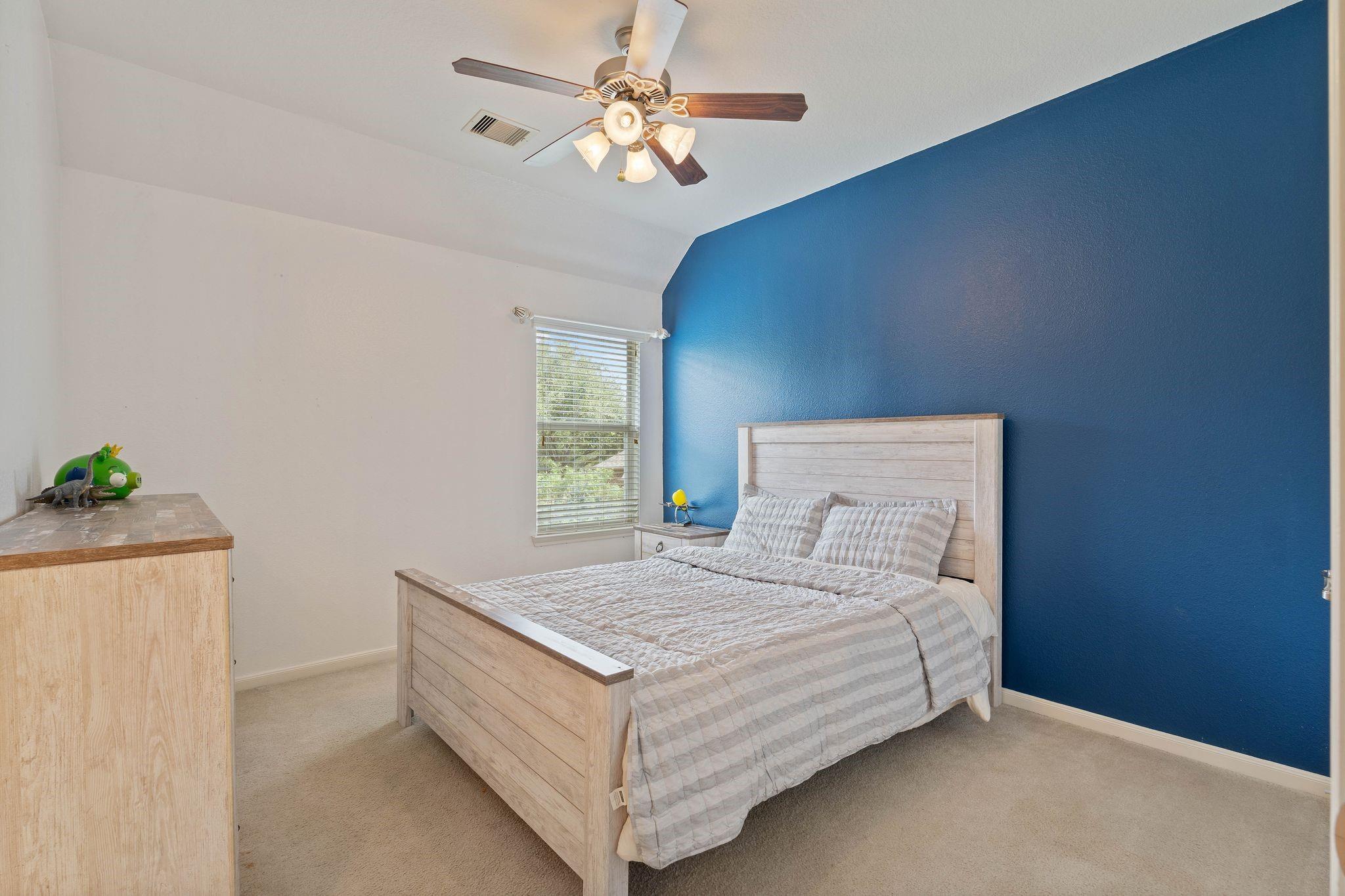 18515 N Settlers Shore Drive