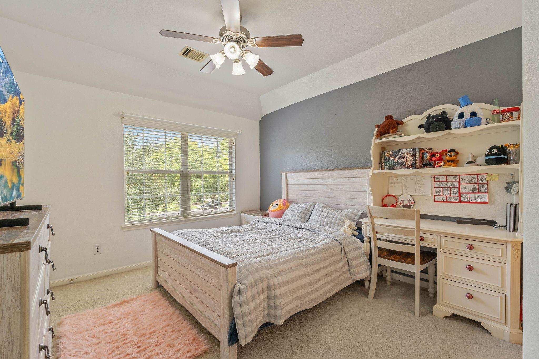 18515 N Settlers Shore Drive