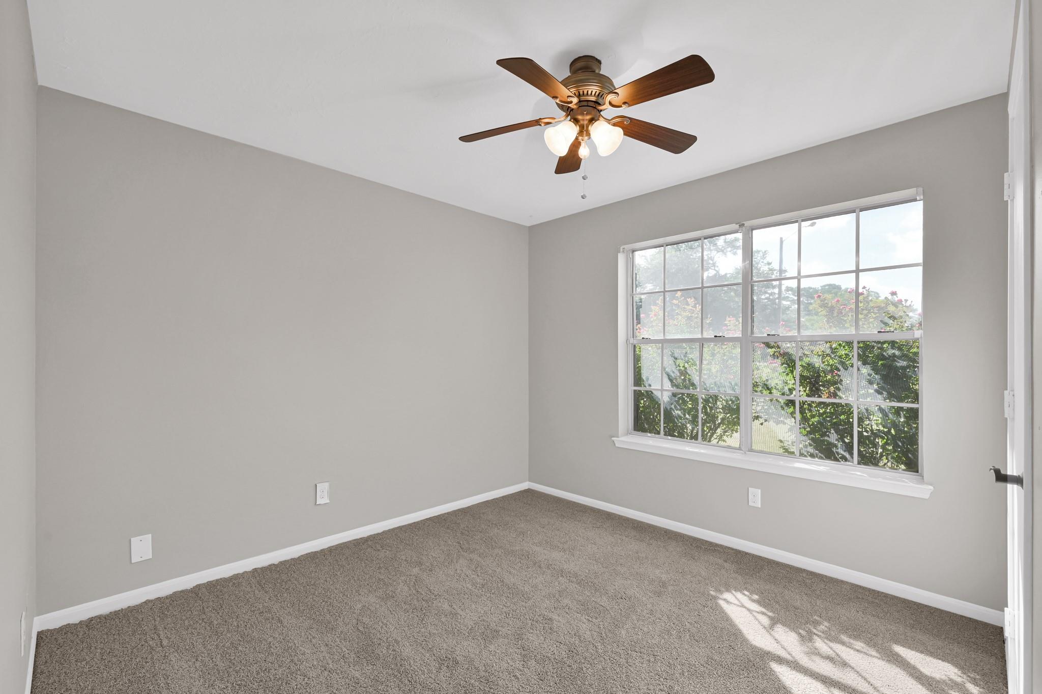 207 Leisure Lane