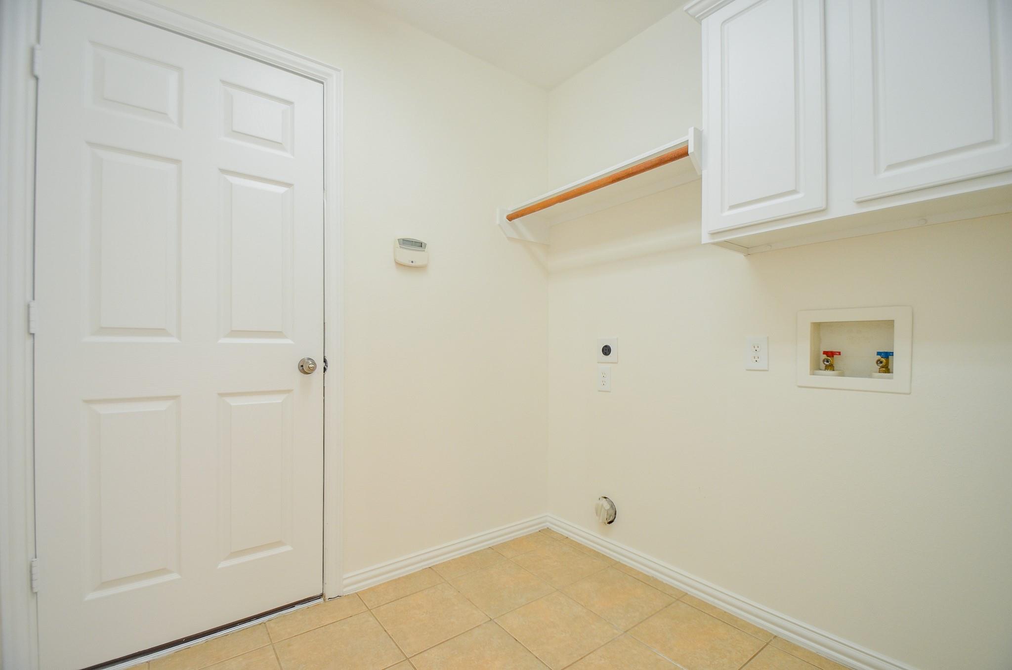 2926 Bright Sky Court
