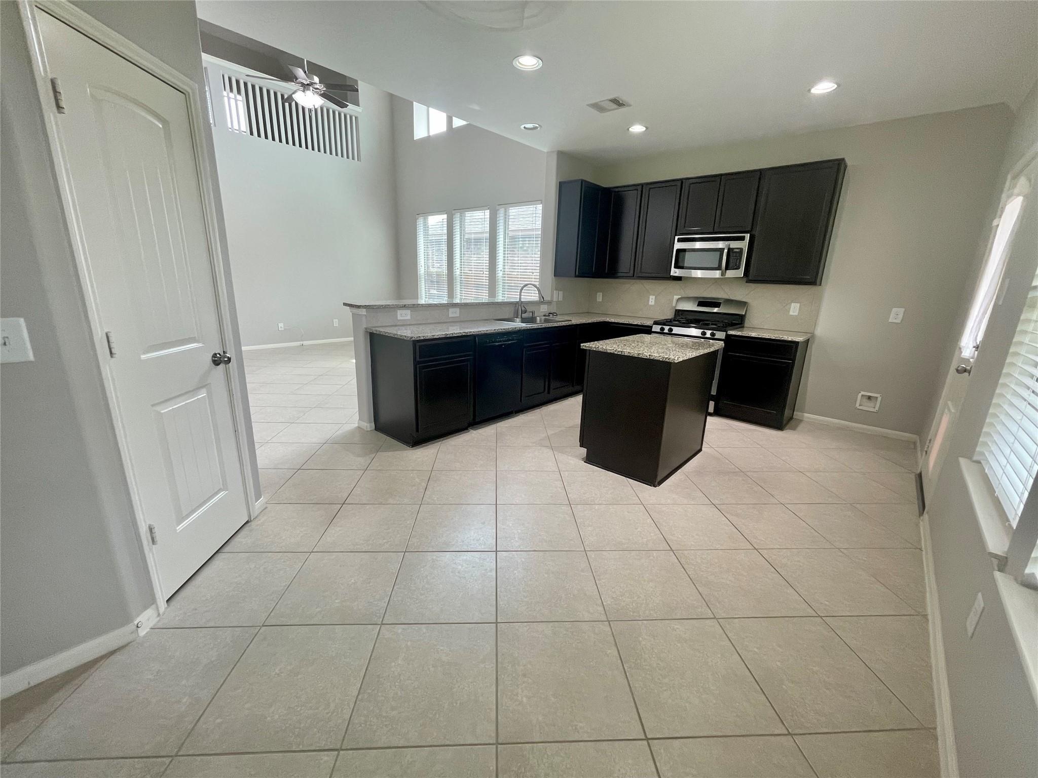 2521 Amy Lee Drive