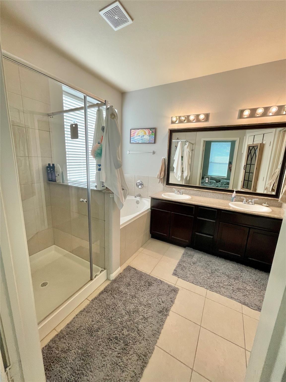 2521 Amy Lee Drive