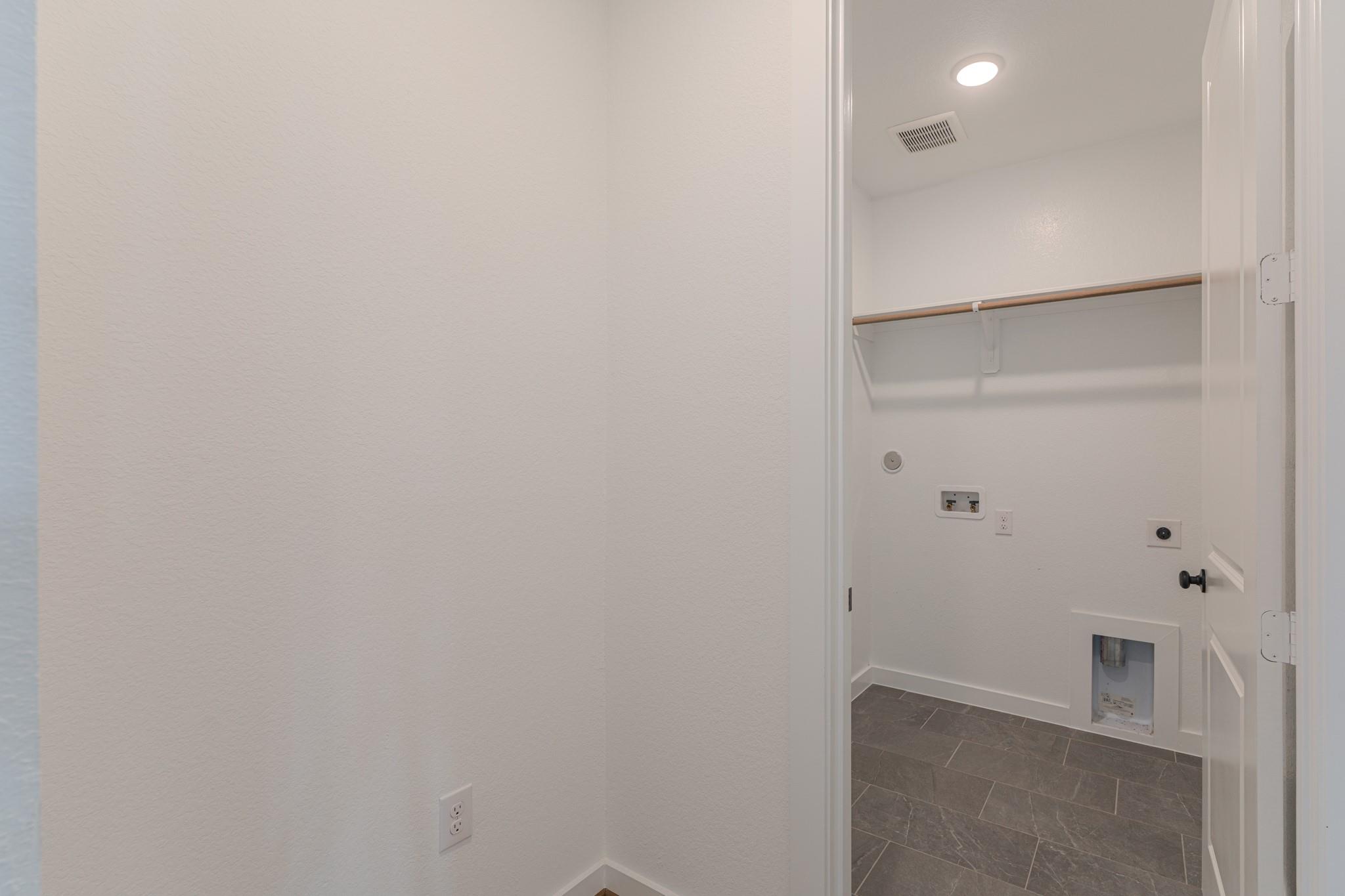 21722 Ellsworth Garden Lane