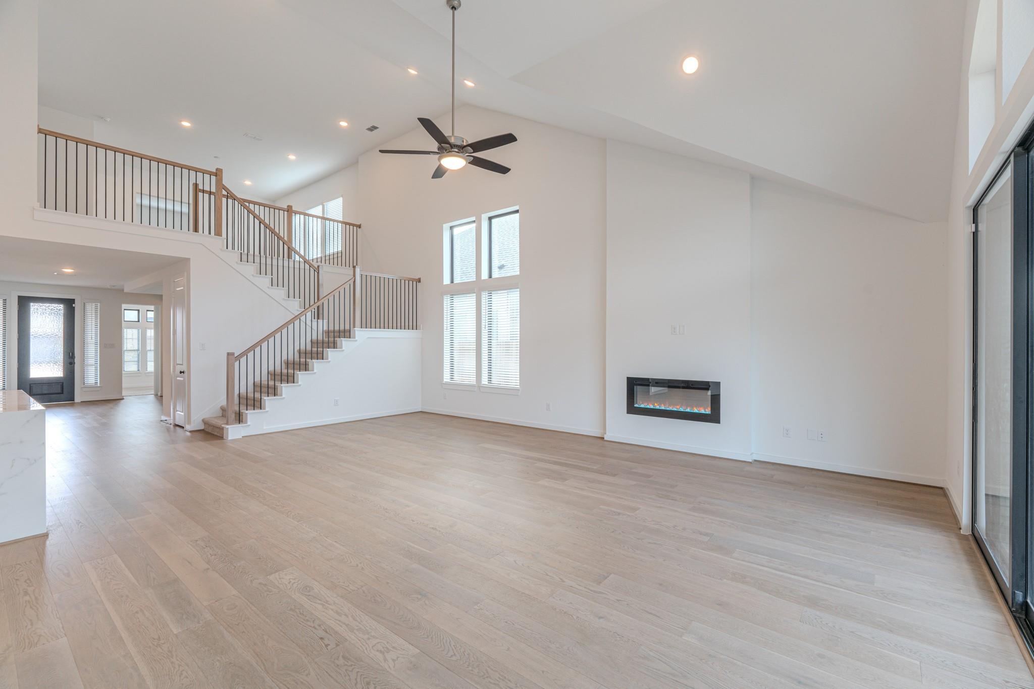 21722 Ellsworth Garden Lane