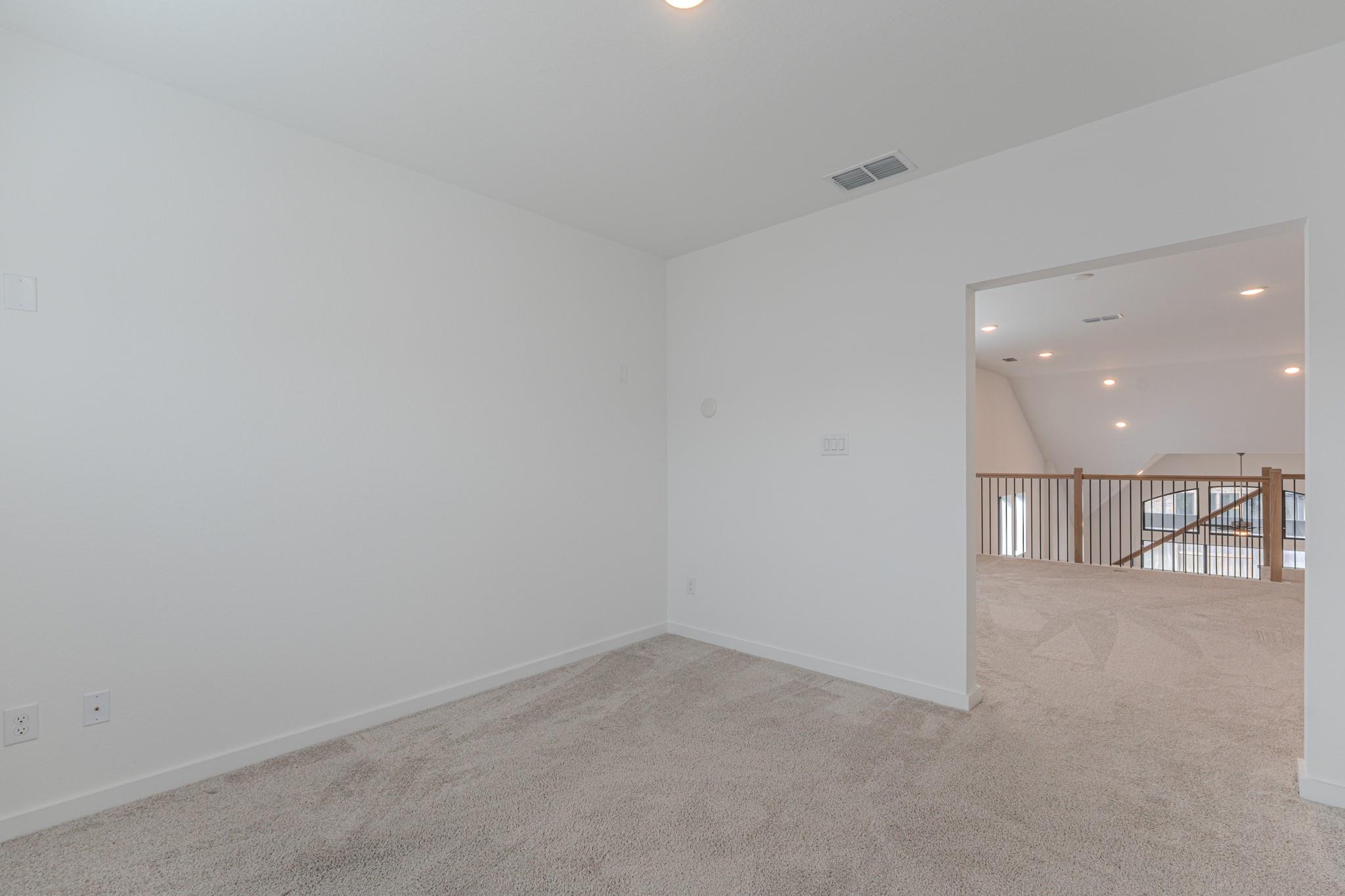 21722 Ellsworth Garden Lane