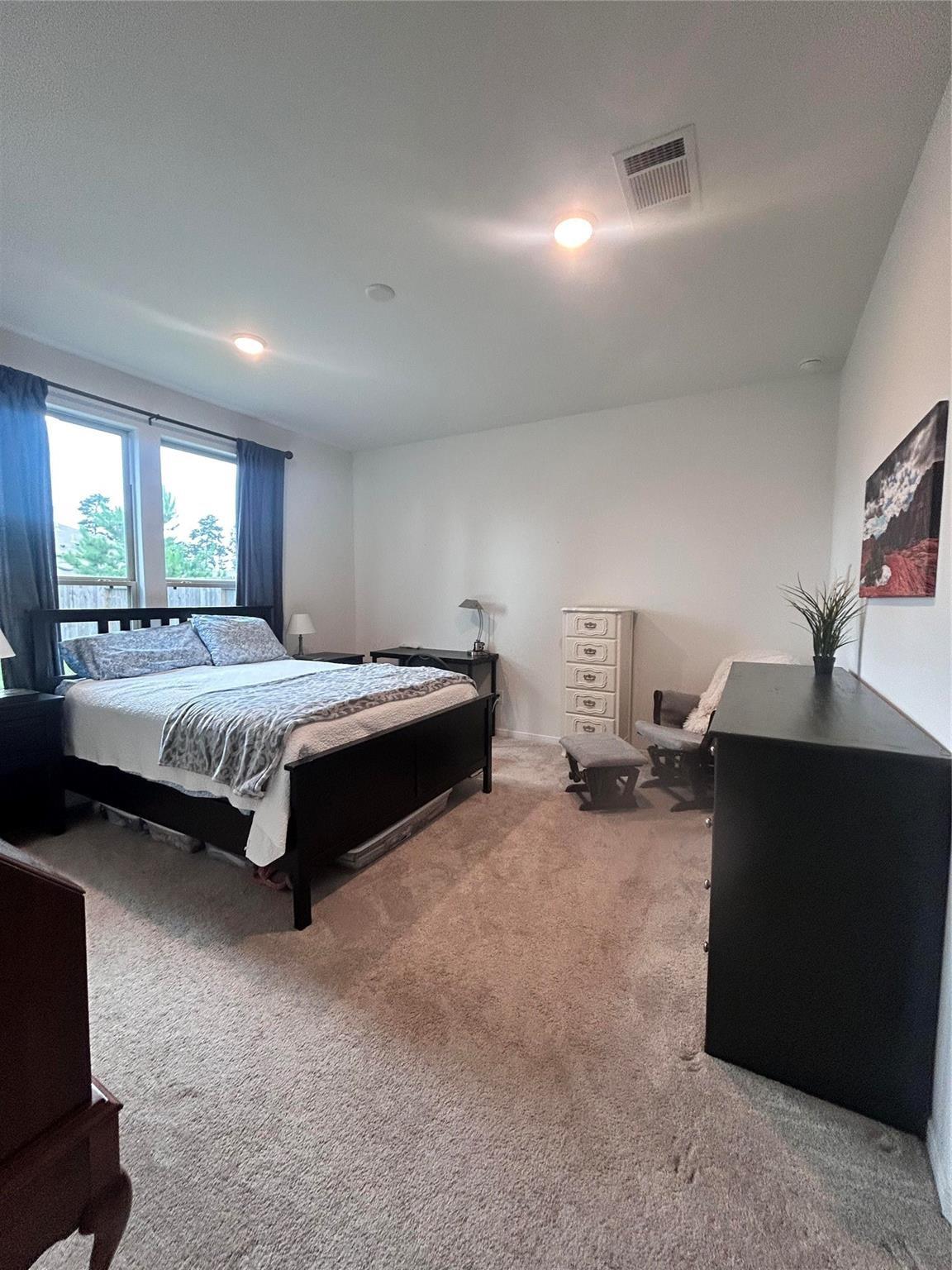 118 Ashwood Glade Drive
